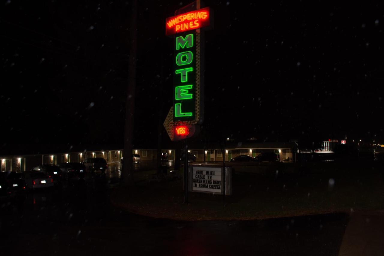 Whispering Pines Motel - Asheville Exterior photo